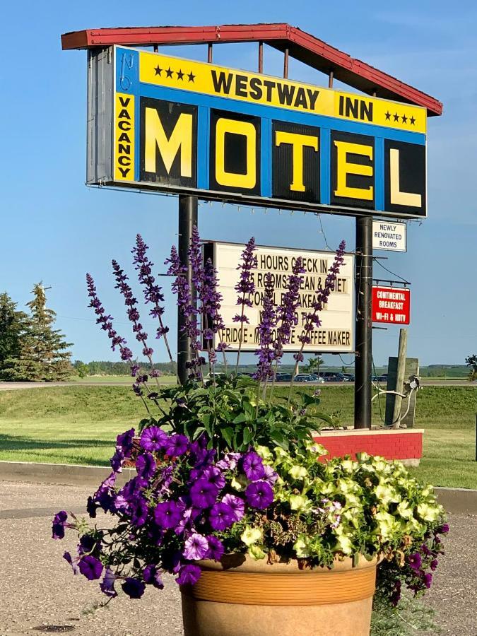 Westway Inn Motel Neepawa Exterior photo
